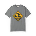 Cat Crossing Warning T‑Shirt — Japanese 'ネコ飛出し注意' Street Sign Graphic